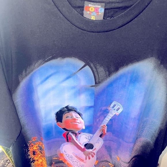 Mystical Black and Orange Short Sleeve Tee with Fiery Design - Picture 6 of 8